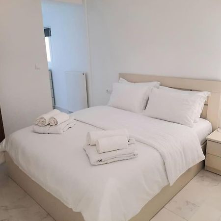דירות House In Diavata, Thessaloniki, Greece מראה חיצוני תמונה
