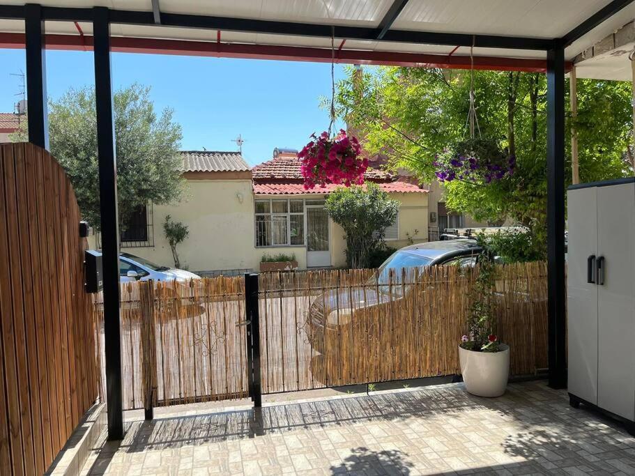 דירות House In Diavata, Thessaloniki, Greece מראה חיצוני תמונה