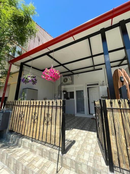 דירות House In Diavata, Thessaloniki, Greece מראה חיצוני תמונה