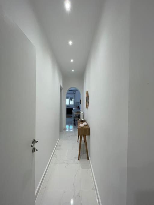 דירות House In Diavata, Thessaloniki, Greece מראה חיצוני תמונה